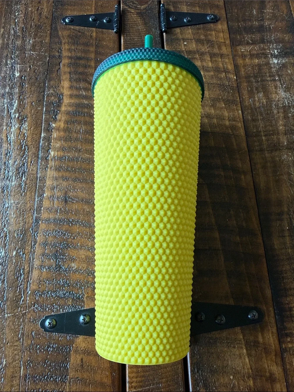 Starbucks Pineapple Studded Tumbler 24oz Yellow Green Venti Cold Cup 2021